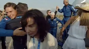 Mark Bezos, Jeff Bezos, Oliver Daemen und Wally Funk wurden heute offiziell zu Astronauten.