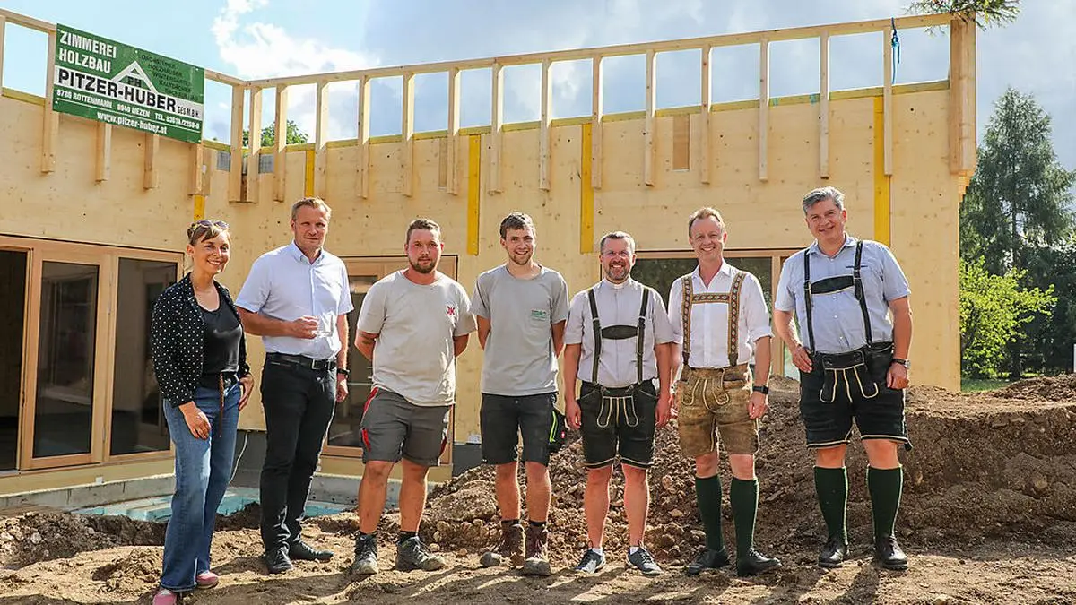 Gleichenfeier beim Pastoralzentrum "SEELsorgeRAUM Vordernbergertal" in Trofaiach