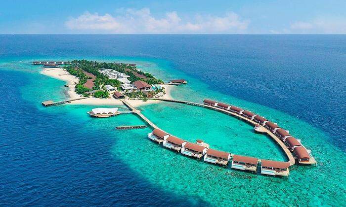Das Westin Maldives Miriandhoo Resort wurde vom Mailänder Architekten Giampiero Peia konzipiert