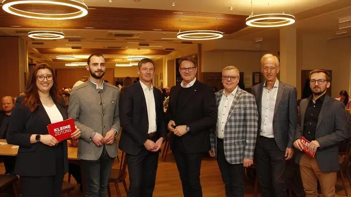 Die Hartberger Spitzenkandidaten für die Gemeinderatswahl traten zur Podiumsdiskussion an