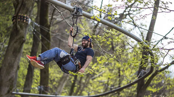 Ein Besuch des Kletterwalds in Ossiach würde sich zum Beispiel anbieten