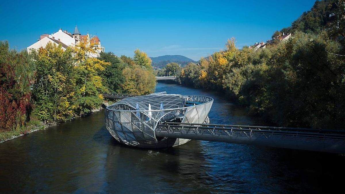 Ging im Kulturhauptstadtjahr 2003 in Graz vor Anker: die Murinsel