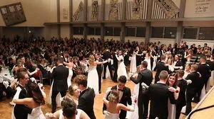Ball des alten Gym