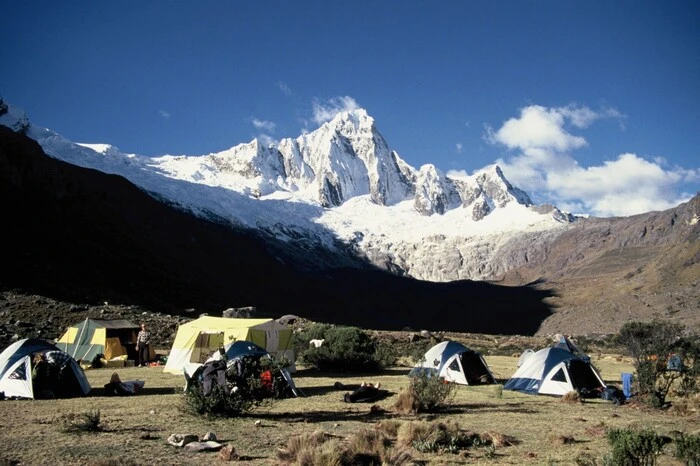2004 ging es zum Nevado Pisco in Peru.