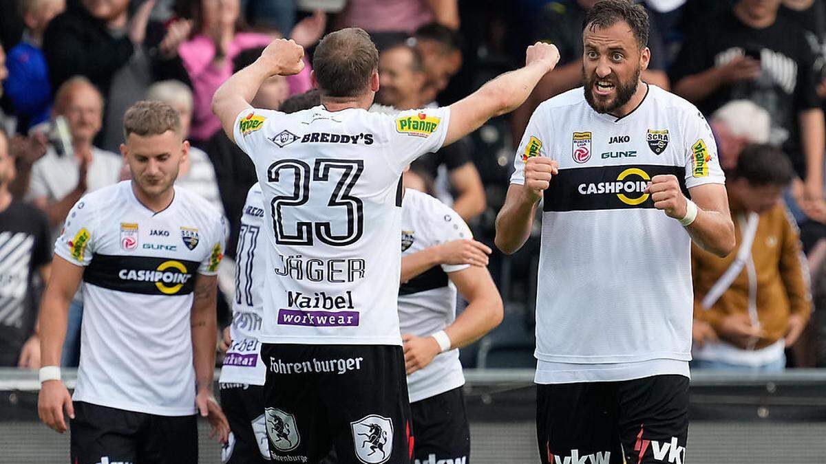 Adthe Nuhiu (rechts) war der Matchwinner für Altach.