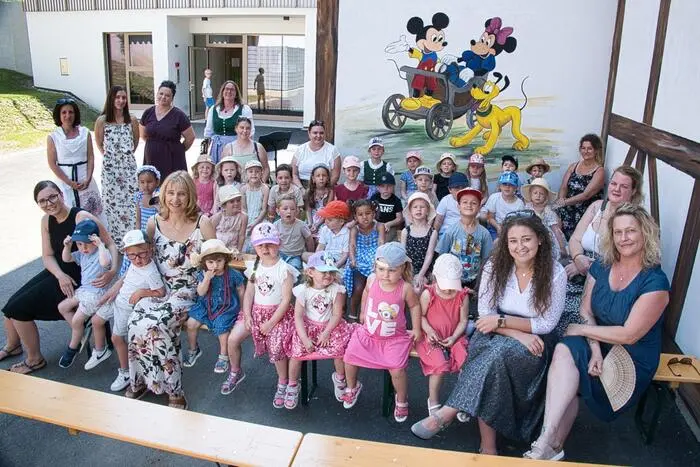 Die Kindergartenkinder sorgten für musikalische Umrahmung