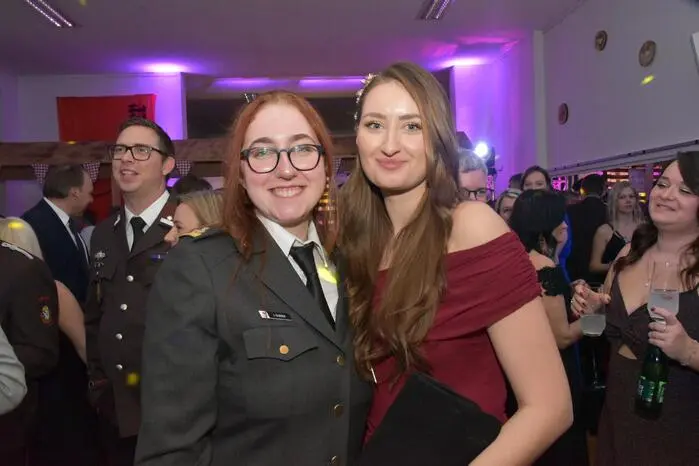 Mit sieben Bars, DJs und Bands wurde bis in die frühen Morgenstunden gefeiert.