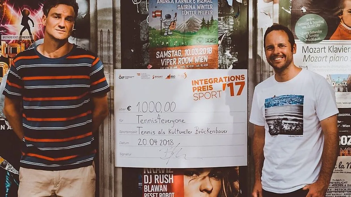 Petschnig (links) und Gruber erhielten den Integrationspreis