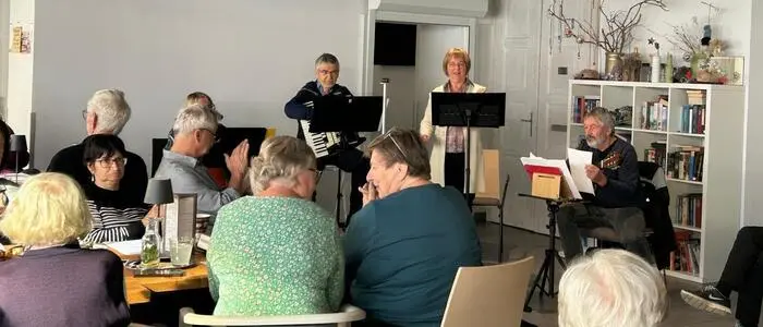 Jeden Mittwochvormittag verwandelt sich das „Wohnzimmer Leibnitz“ in einen musikalischen Treffpunkt