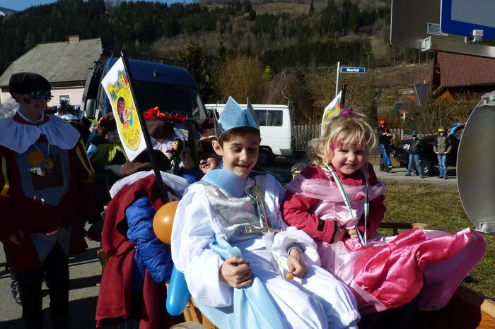 Klicken Sie sich durch die weiteren Bilder!