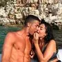 Cristiano Ronaldo lässt sich von Freundin Georgina füttern