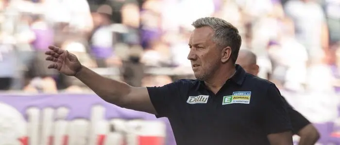 Trainer Manfred Schmid dirigiert Hartberg wohl nur noch zweimal
