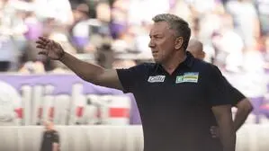 Trainer Manfred Schmid dirigiert Hartberg wohl nur noch zweimal