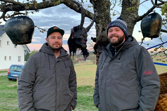 freute sich Bernhard Bäumel, Obmann des Krampusvereines.