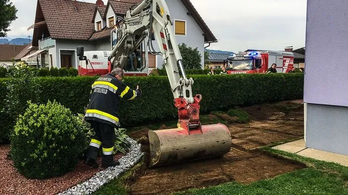 Am Mittwochnachmittag kam es zu einem ungewöhnlichen Einsatz bei einem Einfamilienhaus in Spielberg