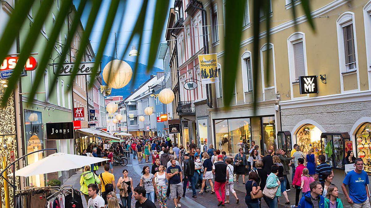 Das Moonlight Shopping in Lienz erfreut sich großer Beliebtheit