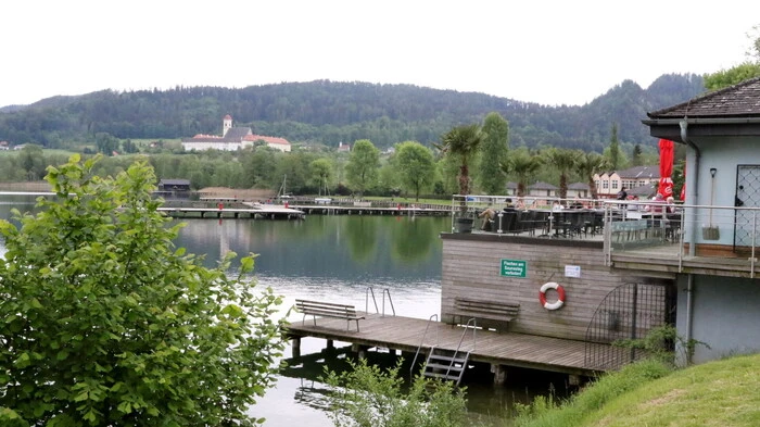 Seit dem Wochenende hat das „Seeradies" am malerischen Längsee seine Türen erstmals aufgesperrt. 