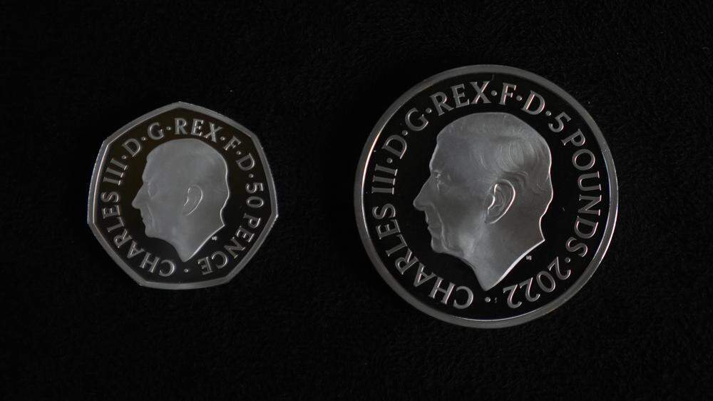 Die offizielle König-Charles-Münze ist da. 