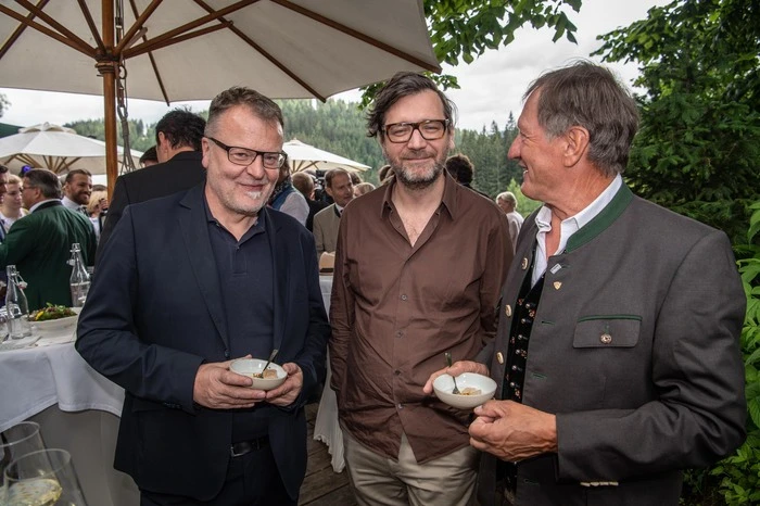 Regisseure Stefan Ruzowitzky und  David Schalko mit Skilegende Franz Klammer