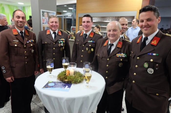 Auch Feuerwehr-Mitglieder wurden von der Bevölkerung als "Alltagshelden" nominiert.