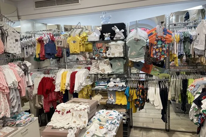 Bei Bambi Kindermoden in Klagenfurt (Wiener Gasse 1) gibt es Mode für die Kleinsten wie bei den Großen.