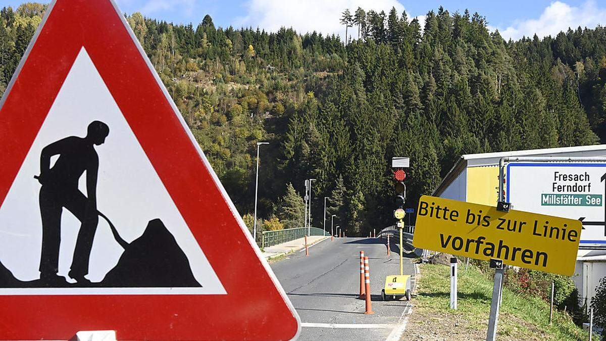 Seit Herbst 2016 ist die Draubrücke nur einspurig befahrbar