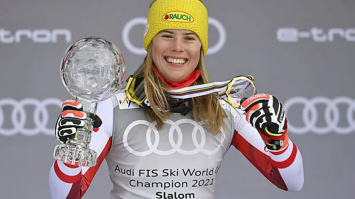 Katharina Liensberger strahlte in Lenzerheide nach dem Triumph im Slalom-Weltcup