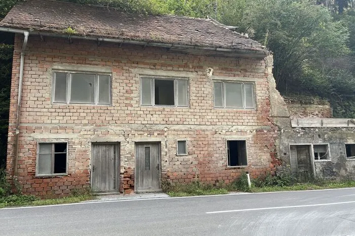 Seither verfällt das Industriedenkmal