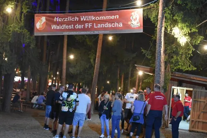Klicken Sie sich durch weitere Bilder!