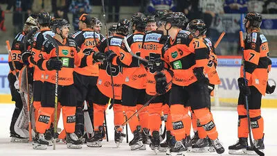Die Graz 99ers zählen zu den großen Überraschungen in der diesjährigen Erste Bank Eishockey Liga. Die   Steirer lachen derzeit in der Tabelle von der Spitze