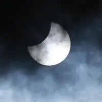 Eine partielle Sonnenfinsternis ist Mittwochabend auch von Oberkärnten aus zu sehen