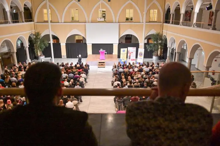Vortrag von Manfred Winterheller in der Aula der FH Spittal