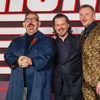 Nick Frost mit seinen Schauspielkollegen Edgar Wright und Simon Pegg