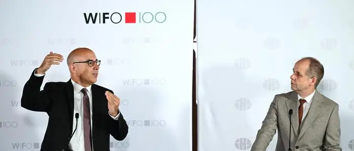 WIFO-Chef Gabriel Felbermayr und IHS-Leiter Holger Bonin