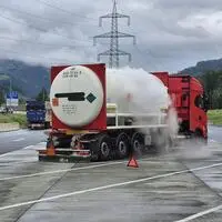 Gegen 17.15 Uhr wurde die Feuerwehr zu dem Einsatz am Rastplatz gerufen