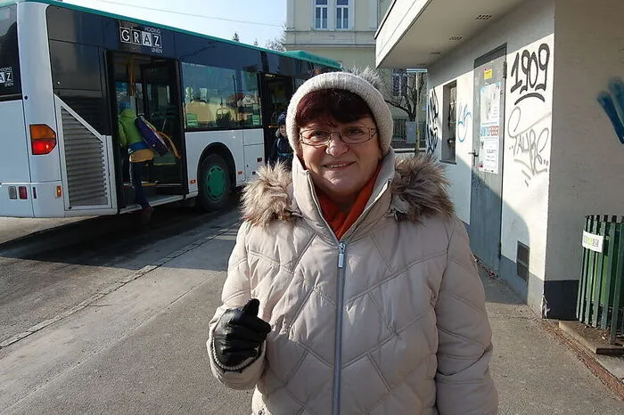 Ingrid Gößl: "Man hat hier den schönen Wald und ist schnell im Grünen, obwohl man eigentlich in der Stadt ist. Vor allem mit Kindern ist das toll. Man ist nicht vom Zentrum abgegrenzt und braucht kein Auto, die Anbindung ist gut. Schade finde ich nur, dass die Grünflächen weniger werden."