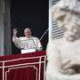Papst Franziskus ermuntert zum &quot;schlichten&quot; Weihnachtsfest