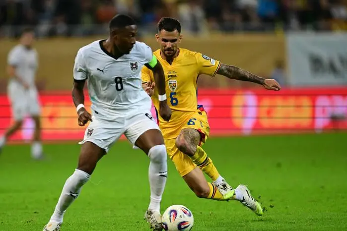 David Alaba 3 | Dirigierte die Abwehr mit Übersicht, machte den einen oder anderen Fehler, spielte aber auch immer wieder Feuerwehr im Strafraum. Gut, aber nicht unbedingt souverän.