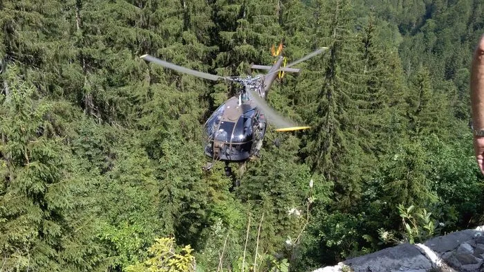 Hier Bilder von dem schwierigen Einsatz