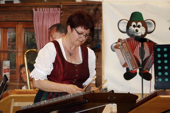 Es war ein großes Jubiläumsfest mit Vorspiel- und Abschlussabend der Musikschüler.