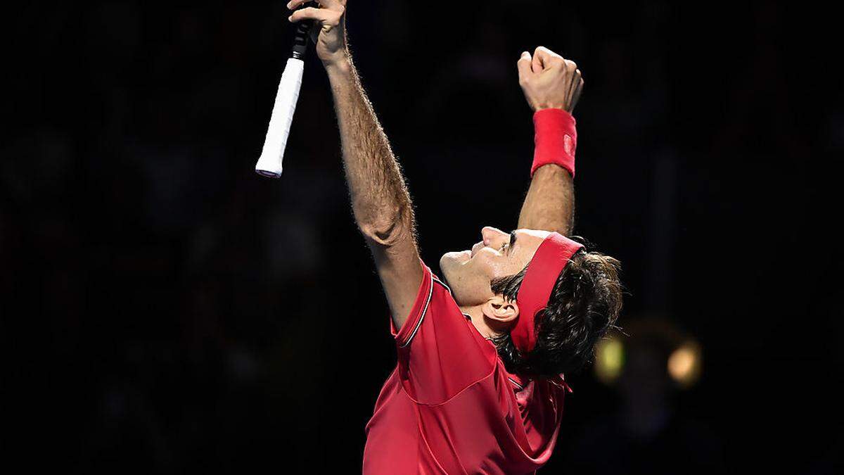 Roger Federer holte zum zehnten Mal den Titel bei den Swiss Indoors 