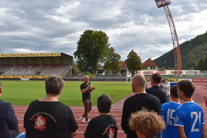 Dabei musste jedes Team mindestens drei Kinder mit sonderpädagogischem Förderbedarf auf dem Feld stehen