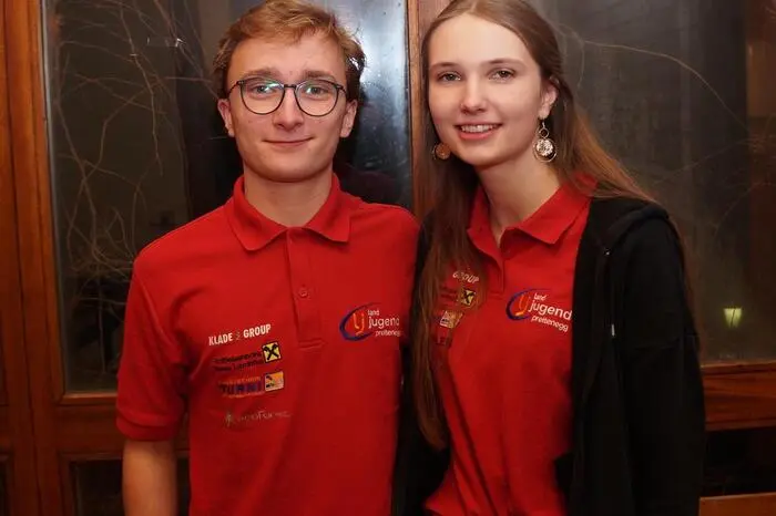 Obmann Leo Pachatz und Mädlleiterin Christina Joham konnten viele Gäste begrüßen.