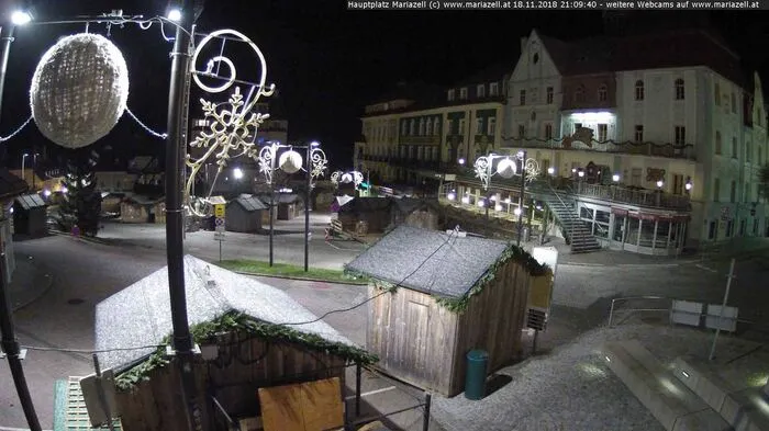 Der Mariazeller Hauptplatz am Sonntagabend