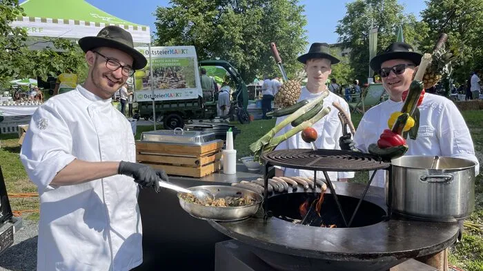 Der Forum Kloster Park in Gleisdorf platzte beim Gartenfest vergangenen Sonntag aus allen Nähten.