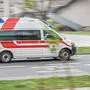 Mit der Rettung wurde der 44-jährige Monteur in das Klinikum Klagenfurt gebracht