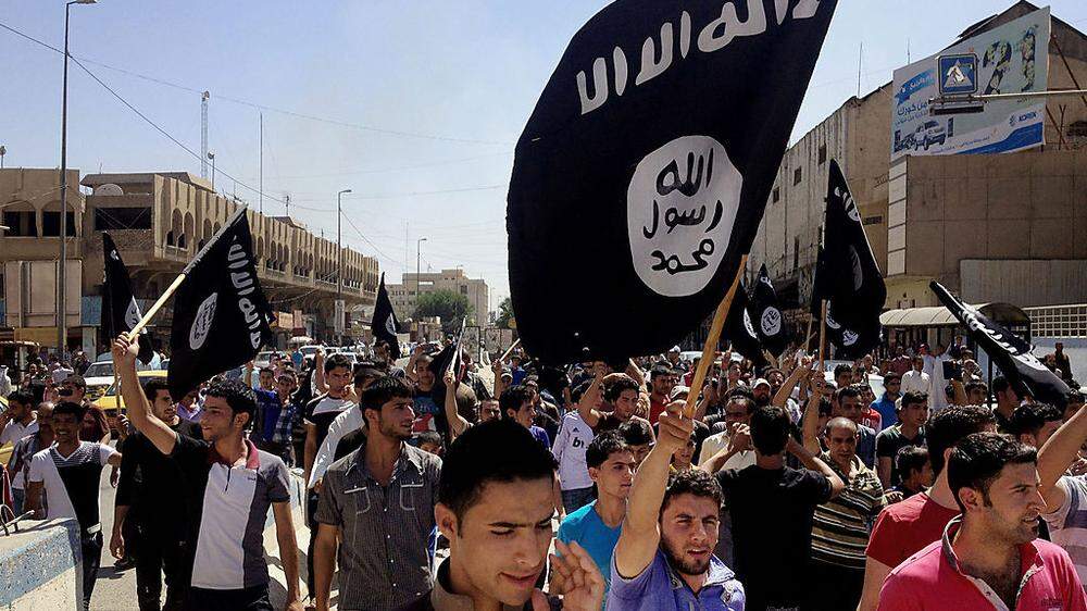 Die Extremisten der jihadistischen Organisation "Islamischer Staat" haben in Mosul innerhalb eines Jahres  944 Menschen hingerichtet