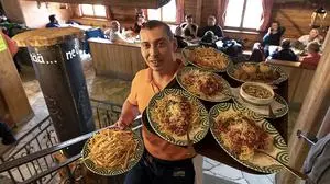 So sah es in der Winterdestination Schladming vor exakt einem Jahr aus. Die Gastronomie bleibt wohl noch bis mindestens Ende Februar zu