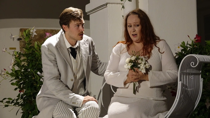 Samuel Robertson singt Enrico und Iza Kopec singt Nina