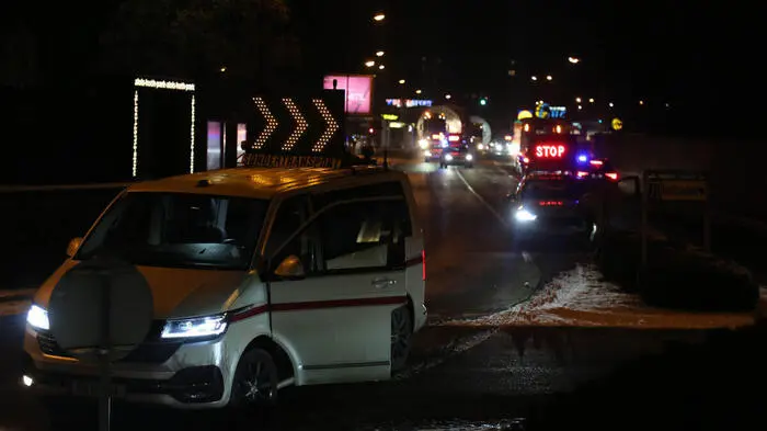 Ein Schwertransporter konnte den Geisterfahrer stoppen